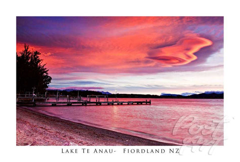 133 - Post Art Postcard - Lake Te Anau