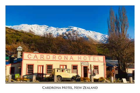 650 - Post Art Postcard - Cardrona Hotel