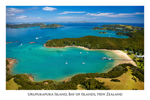 694 - Post Art Postcard - Otehei Bay, Urupukapuka Island