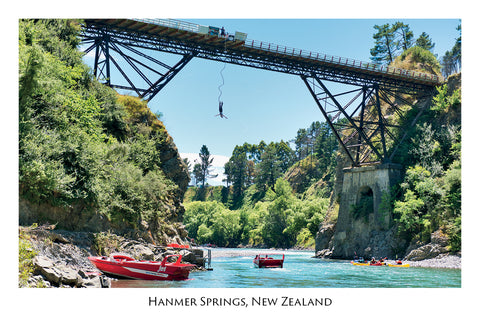 708 - Post Art Postcard - Hanmer Springs Bungy Jumping