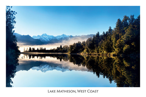 83 - Post Art Postcard - Lake Matheson