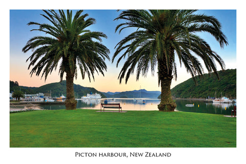 028 - Post Art Postcard - Picton at Sunrise