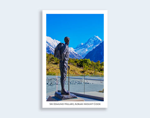 100 - Post Art Postcard - Mt Cook Hillary