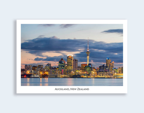 531 - Post Art Postcard - Auckland