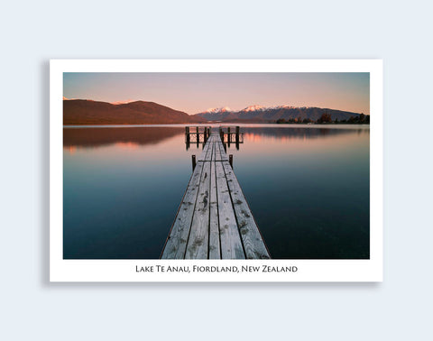 559 - Post Art Postcard - Lake Te Anau Jetty