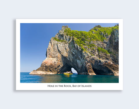613 - Post Art Postcard - Hole in the Rock