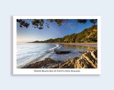 633 - Post Art Postcard - Ohope Beach