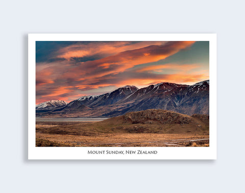 661 - Post Art Postcard - Mount Sunday