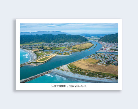 678 - Post Art Postcard - Greymouth Aerial