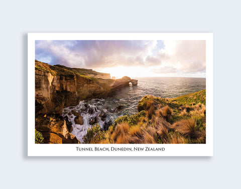 730 - Post Art Postcard - Tunnel Beach