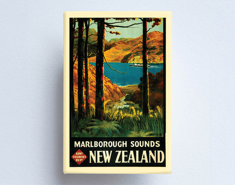 FM0035 - Post Art Magnet - Marlborough Vintage