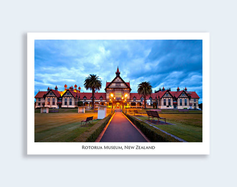 N42 - Post Art Postcard - Rotorua Museum