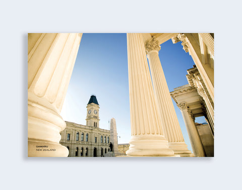 PCL 1046 - Sisson Postcard - Oamaru Town Hall