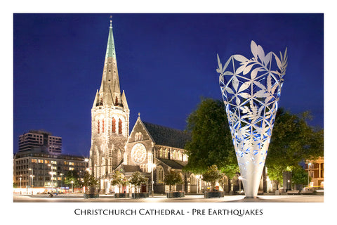 237 - Post Art Postcard - Christchurch Cathedral at Night