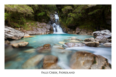 592 - Post Art Postcard - Falls Creek