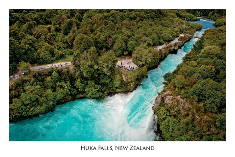 684 - Post Art Postcard - Huka Falls