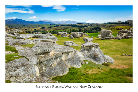 723 - Post Art Postcard - Elephant Rocks