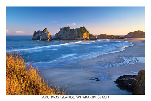 75 - Post Art Postcard - Archway Islands Wharariki Beach