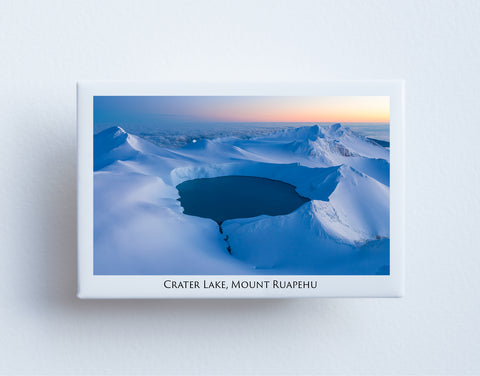 FM0040 - Post Art Magnet - Crater Lake