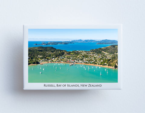 FM0068 - Post Art Magnet - Russell Aerial